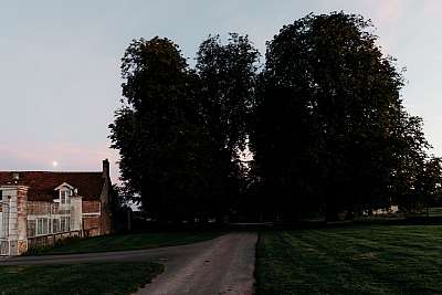 Photo du domaine de la Charlotterie et des paysages aux alentours